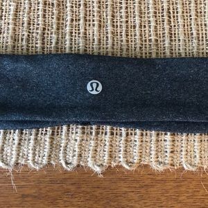 Lululemon Fly Away Tamer Headband